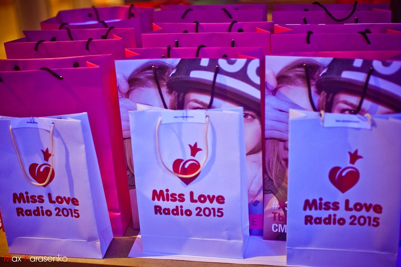 DIVAGE    Miss Love Radio 2015  . 